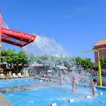 Playa Canelas مكان تخييم 3*