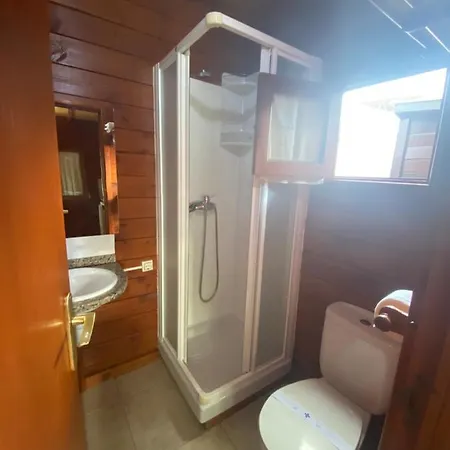 Playa Canelas Kemping Portonovo