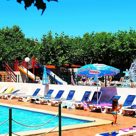 캠프장 Playa Canelas 포르토노보